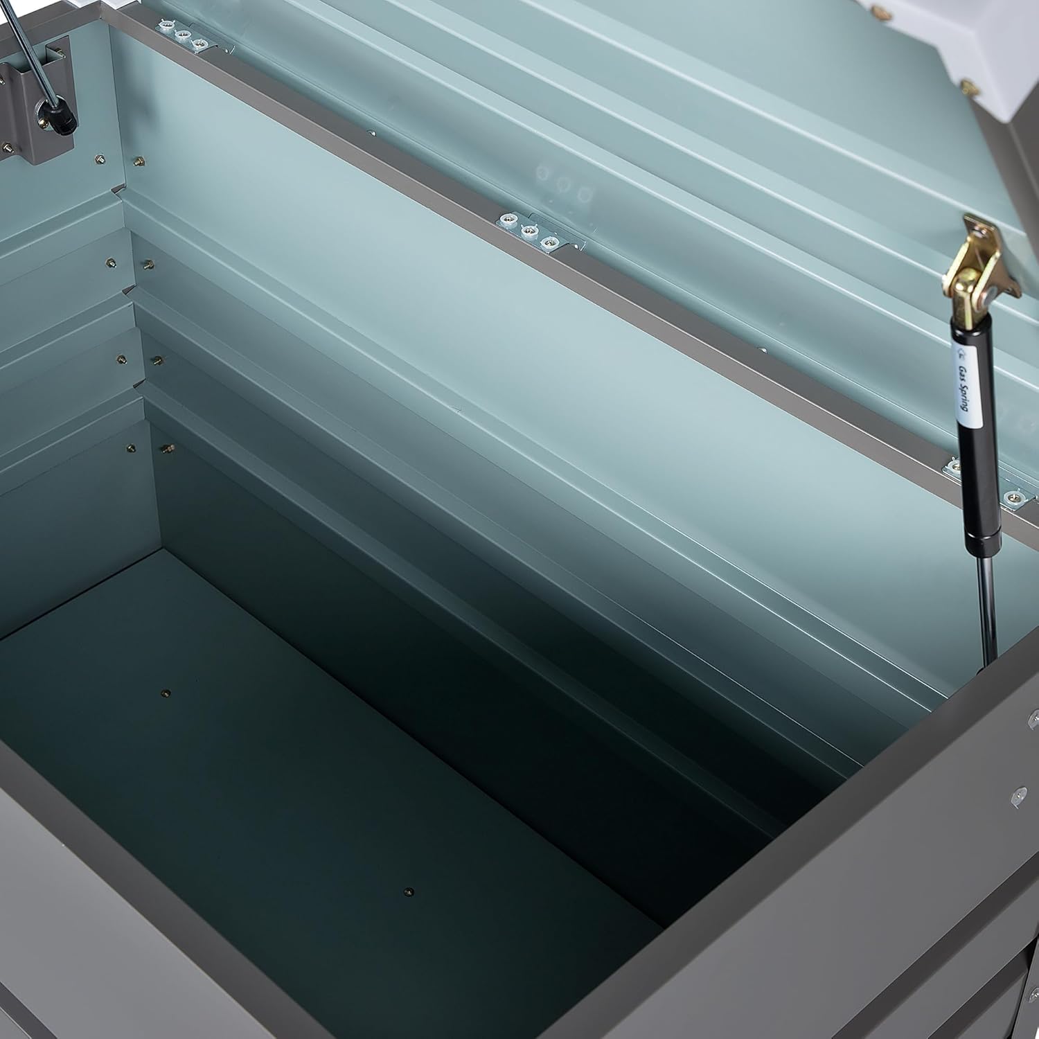 Beliani Metall-Gartentruhe 300 l grau Kissenbox Auflagenbox für die Terrasse wasserdicht Aufbewahrungsbox Gartenbox Cebrosa