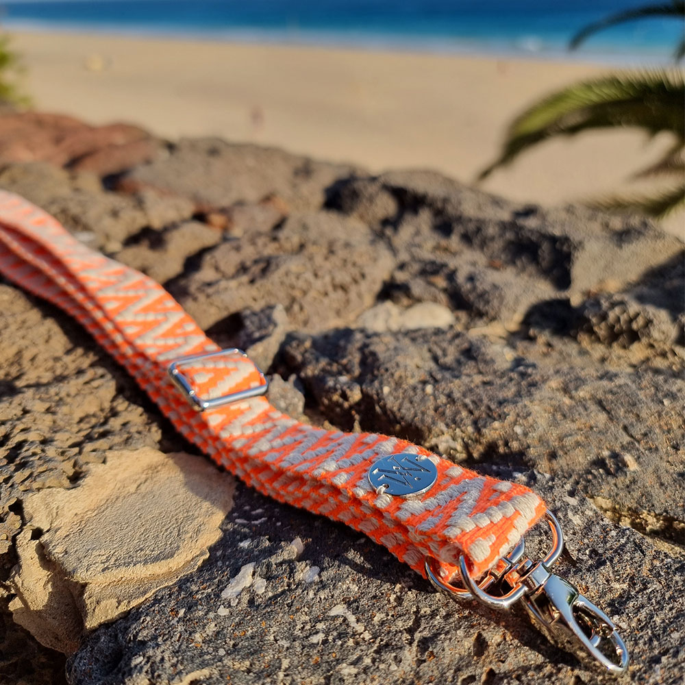 Handyband Handgemachtes Umhängeband für Handyhüllen Aztec Gold - Ecru / Fluo Orange Assos