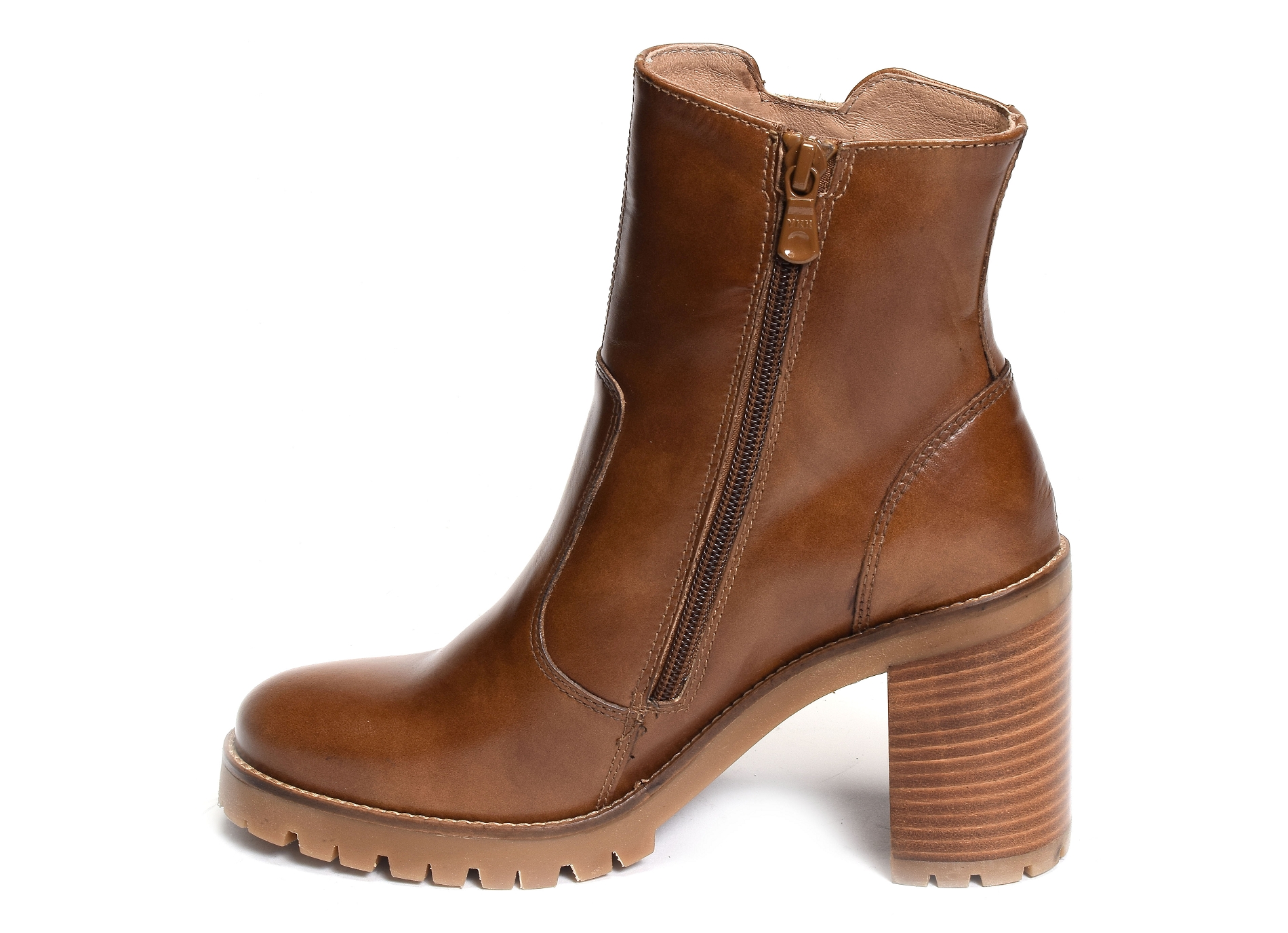08981 camel