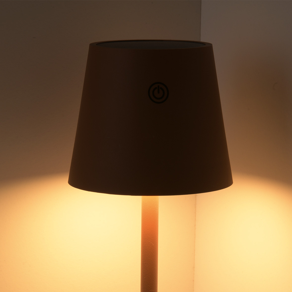 My Home Solartischlampe mit Farbwechsel terracotta