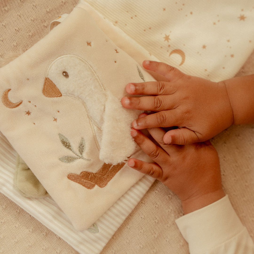 little dutch activiteitenboekje - newborn naturals
