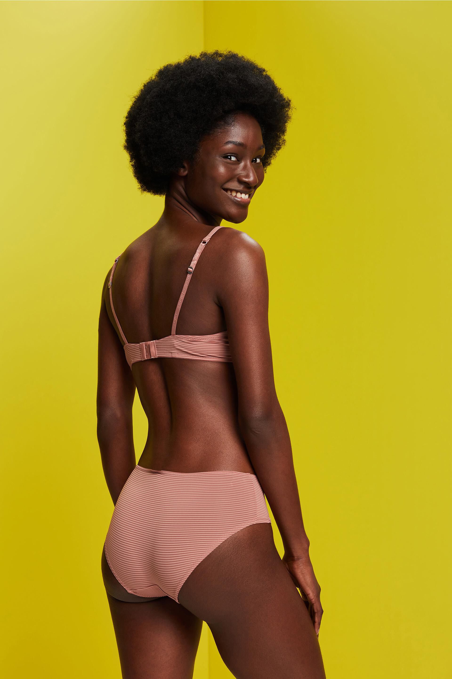 En matière recyclée le soutien-gorge à armatures en microfibre
