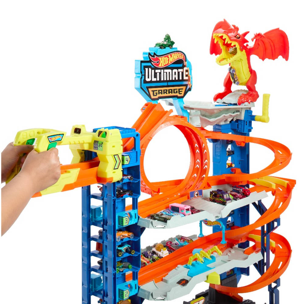 Hot Wheels ultimate garage