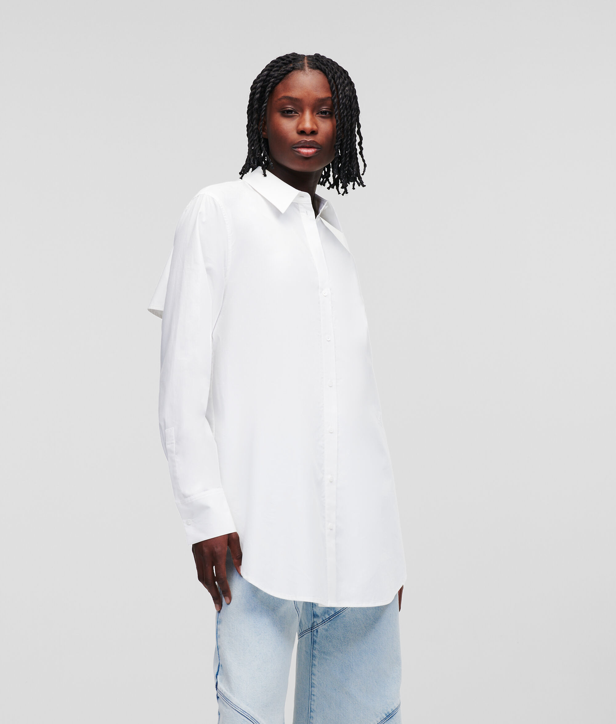 CHEMISE DOS NU AVEC CRAVATE