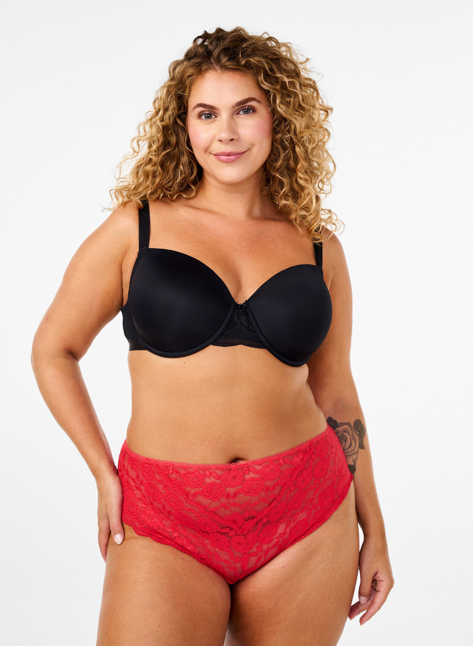 Brazilian blondetrusse
