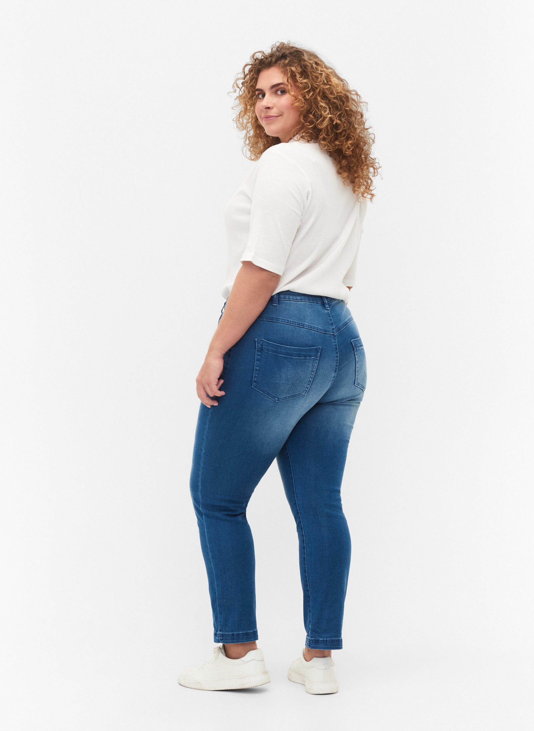 Slim fit Emily jeans med normal talje
