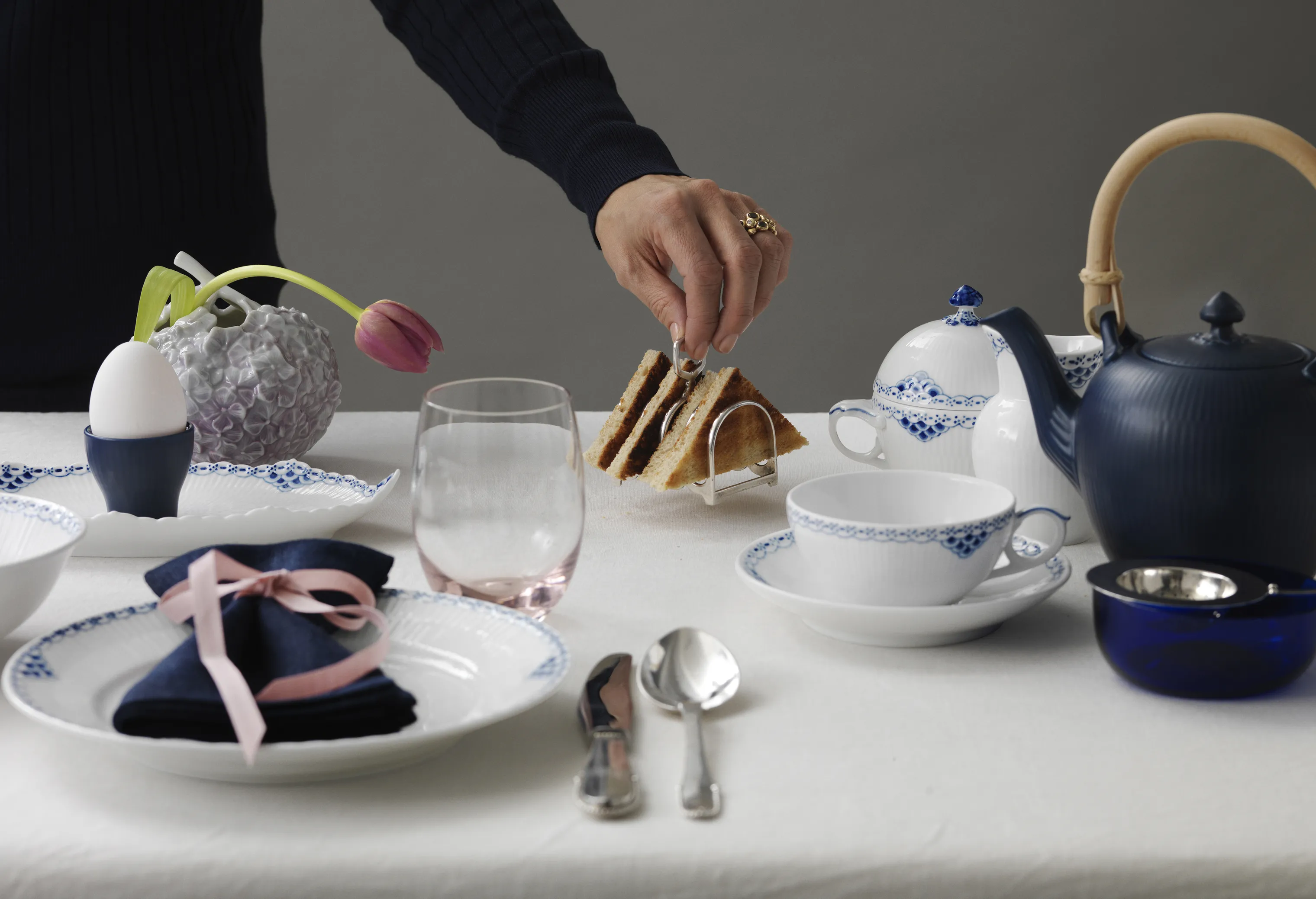Royal Copenhagen Prinsesse Sukkerskål m. låg