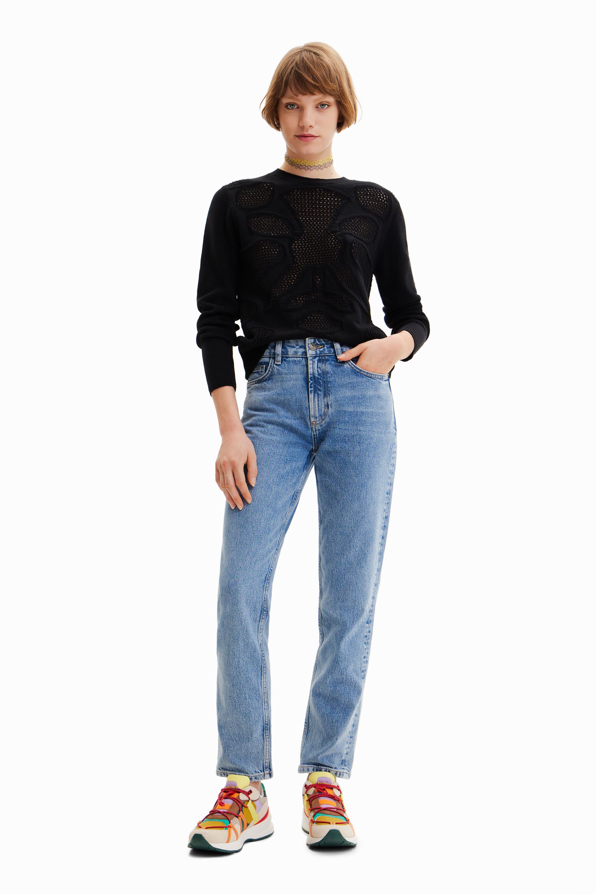 Pull motifs ajourés fleur