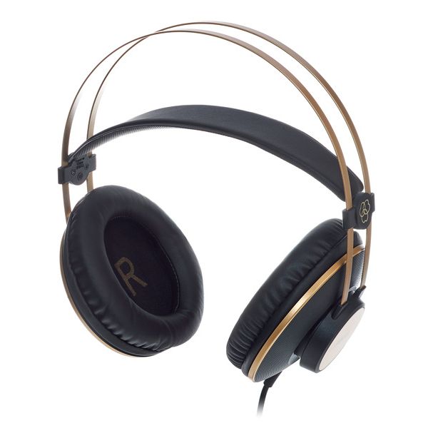 Kawai ES-520 W Deluxe Bundle