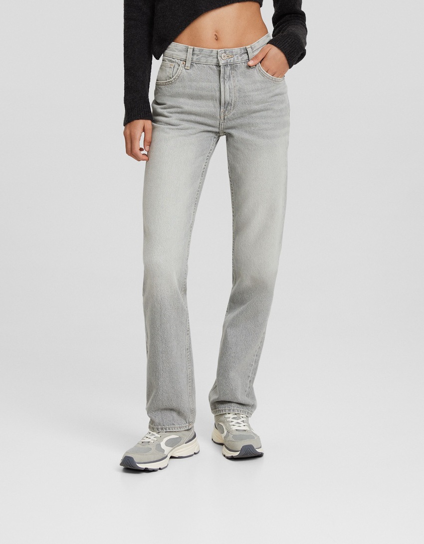 calça jeans de corte reto