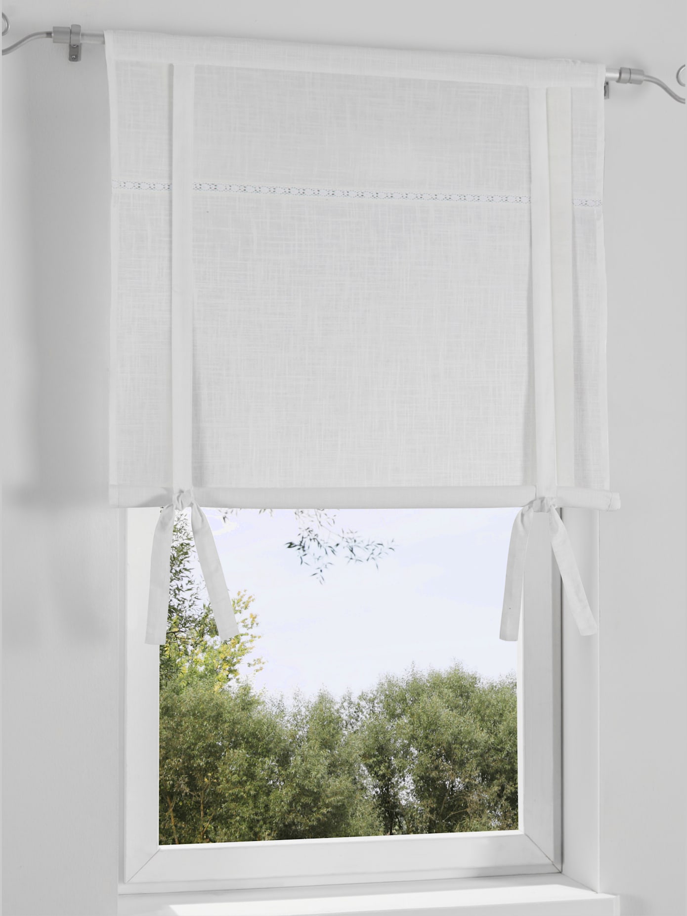 Joli store-bateau