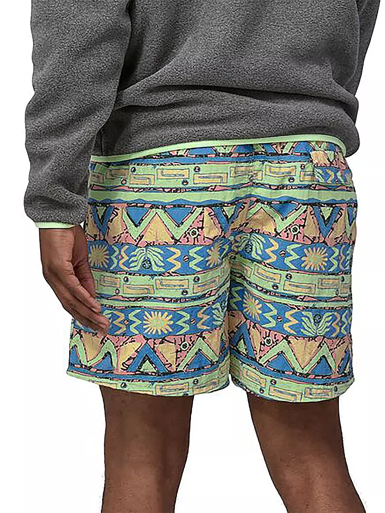 PATAGONIA Badeshorts M'S BAGGIES SHORTS 5IN hellgrün