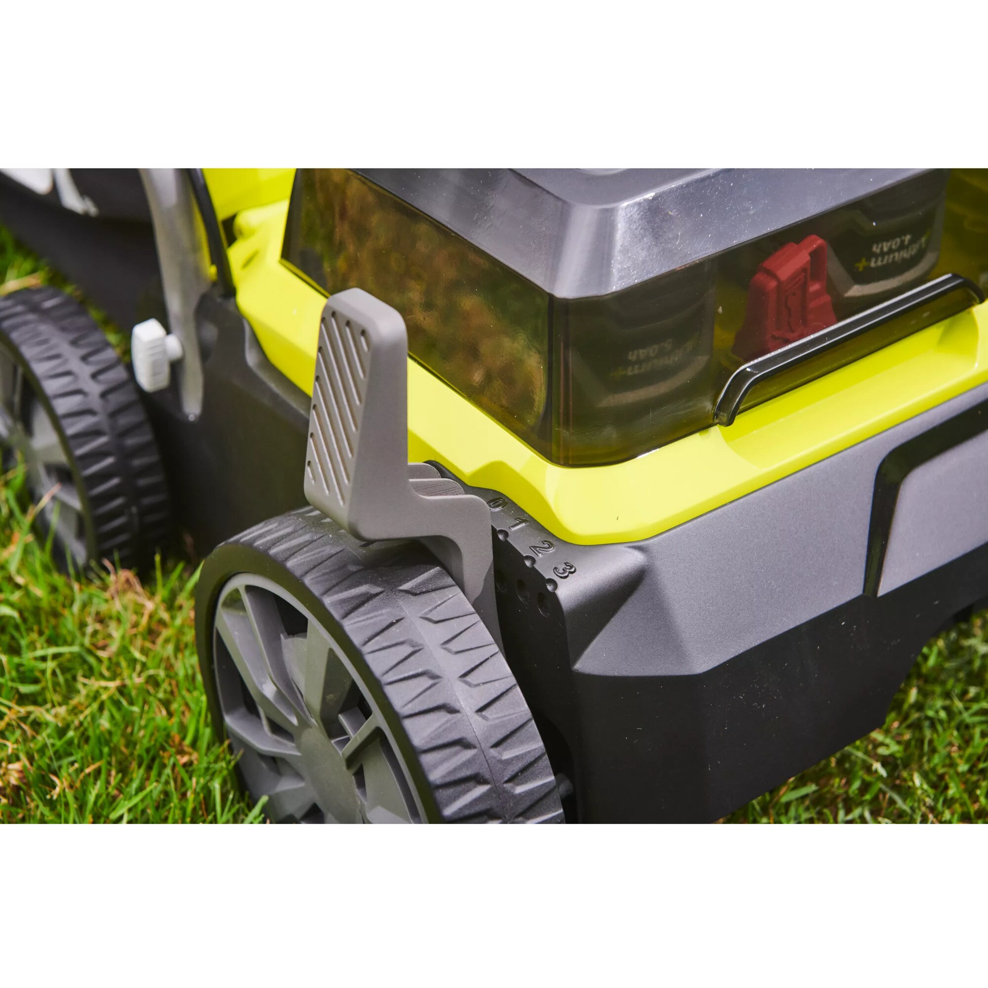 Ryobi Vertikutierer ONE+ Akku-Vertikutierer RY18SFX35A-0, 18 Volt