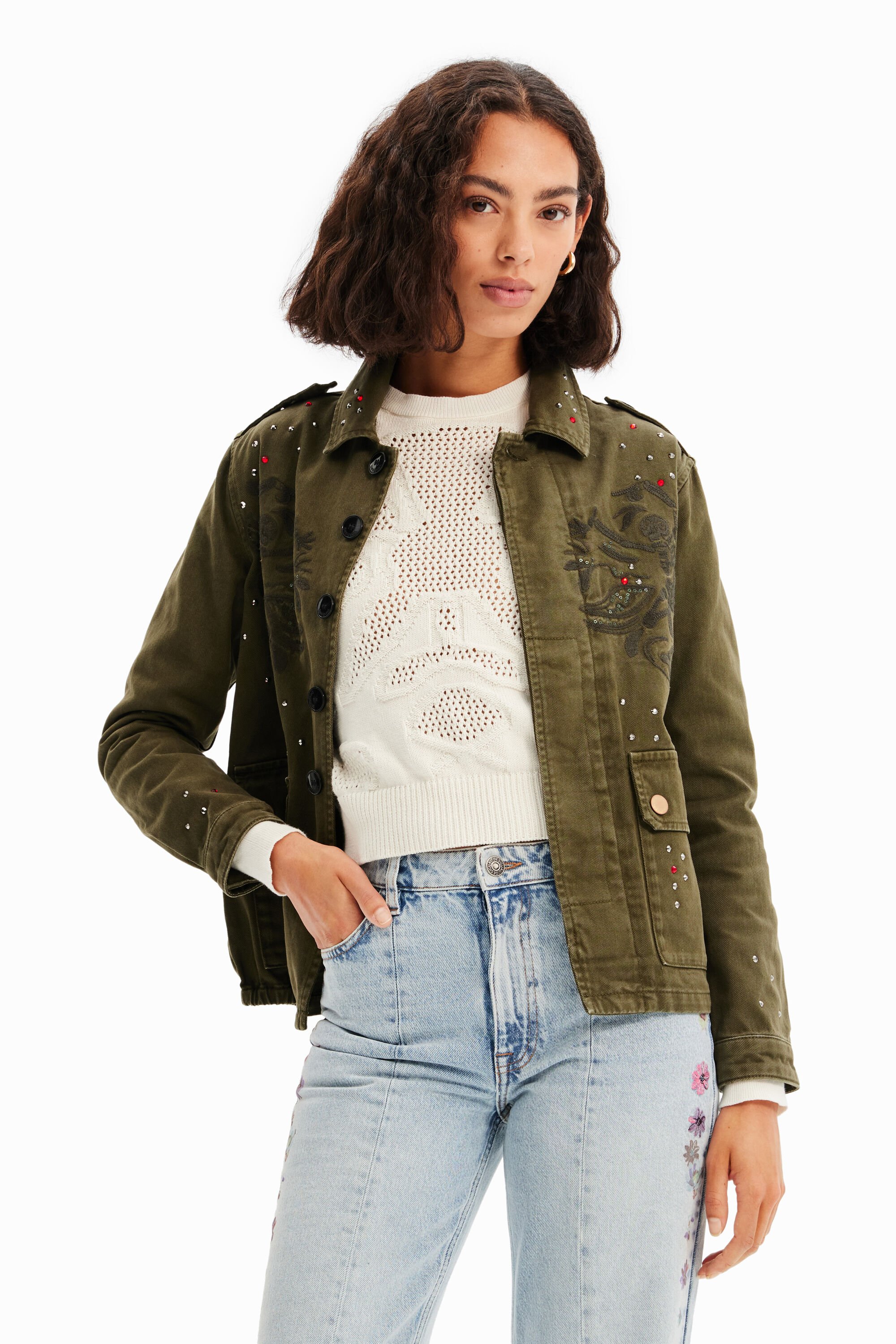 Parka courte brodée