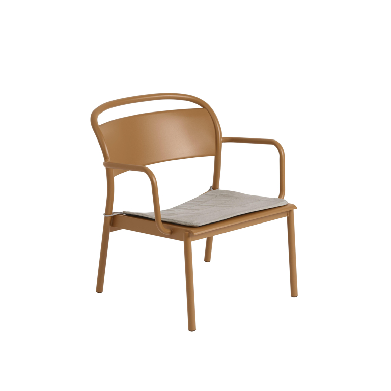 Muuto Zitkussen voor Linear fauteuil Dark Grey