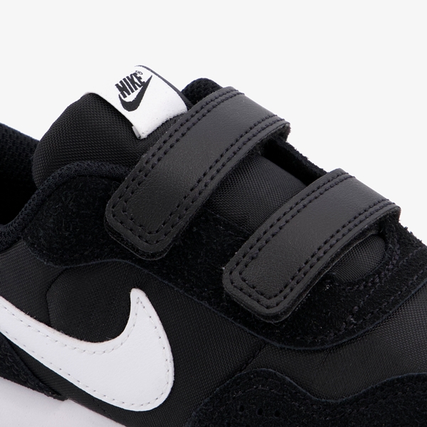 Nike MD Valiant kinder sneakers