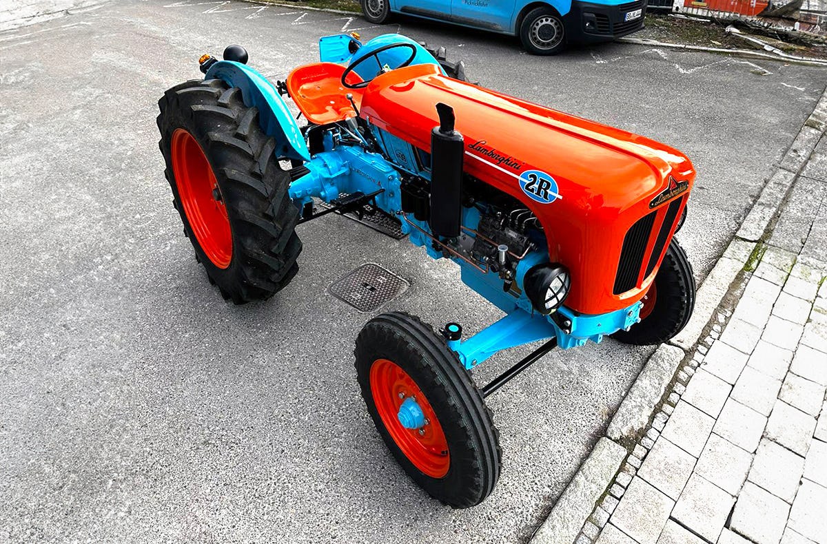 Lamborghini Traktor fahren Sindelfingen| mydays