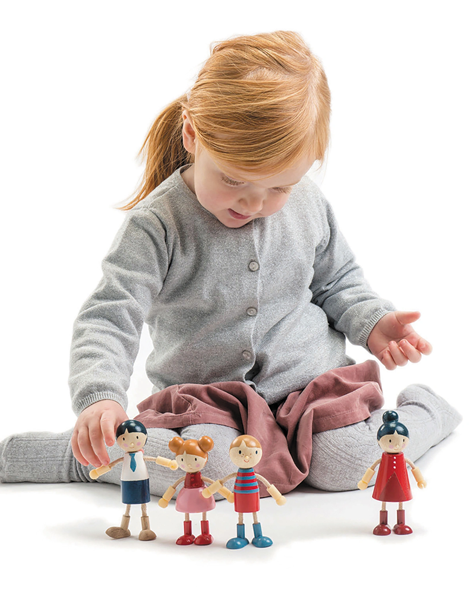 Puppenhaus-Familie FAMILIE DOLL 4-teilig aus Holz
