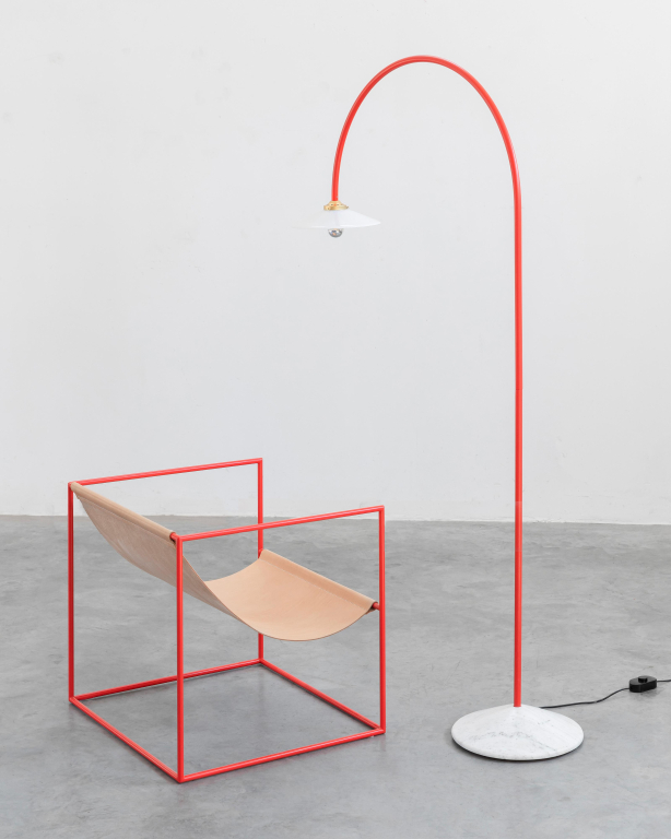 Valerie Objects Standing lamp no.2 marmer vloerlamp Red