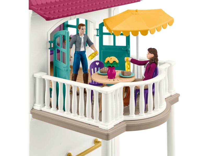 Schleich Spielfigurenset Horse Club Lakeside Pferdehof Playset fördert kreatives Spielen