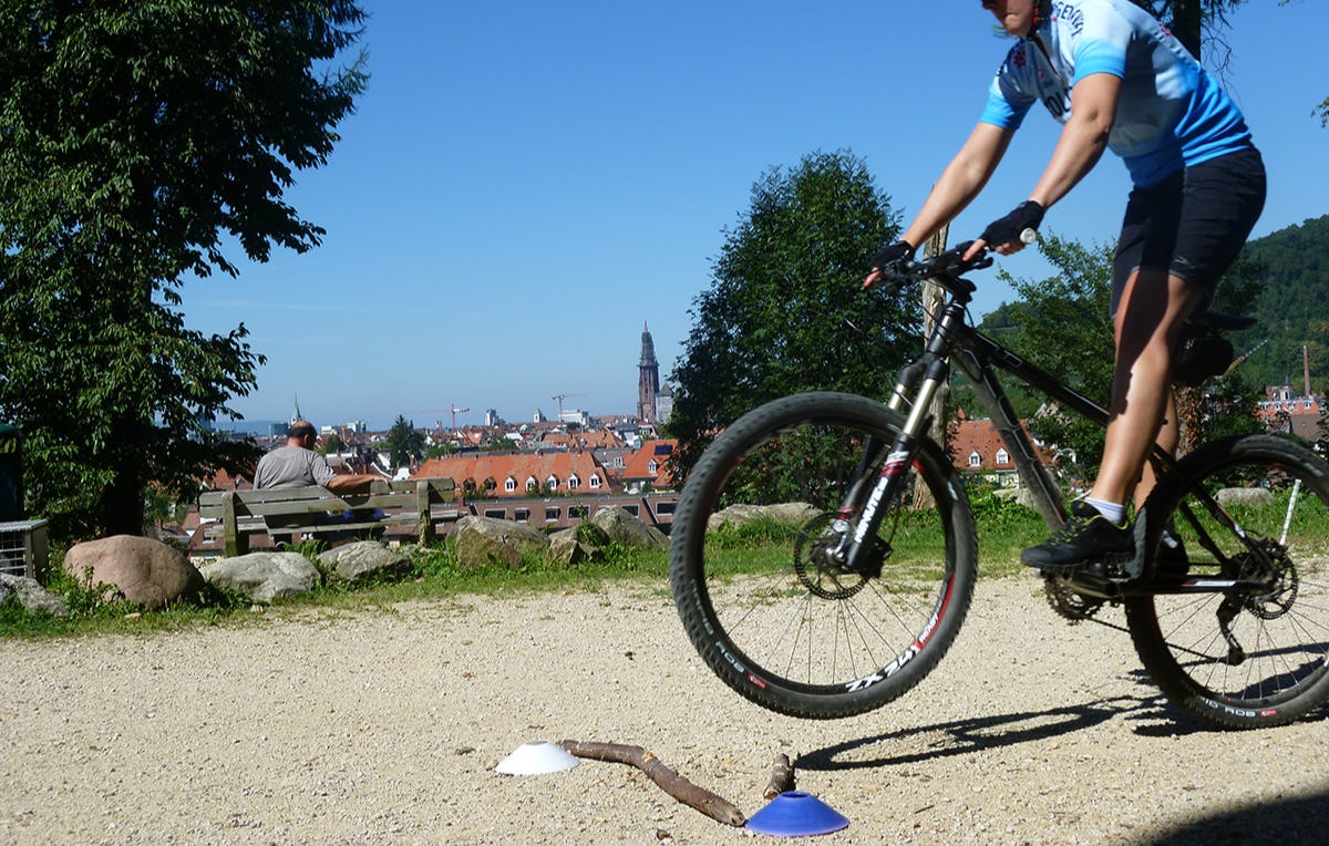 Mountainbike-Grundkurs in Freiburg als Geschenk