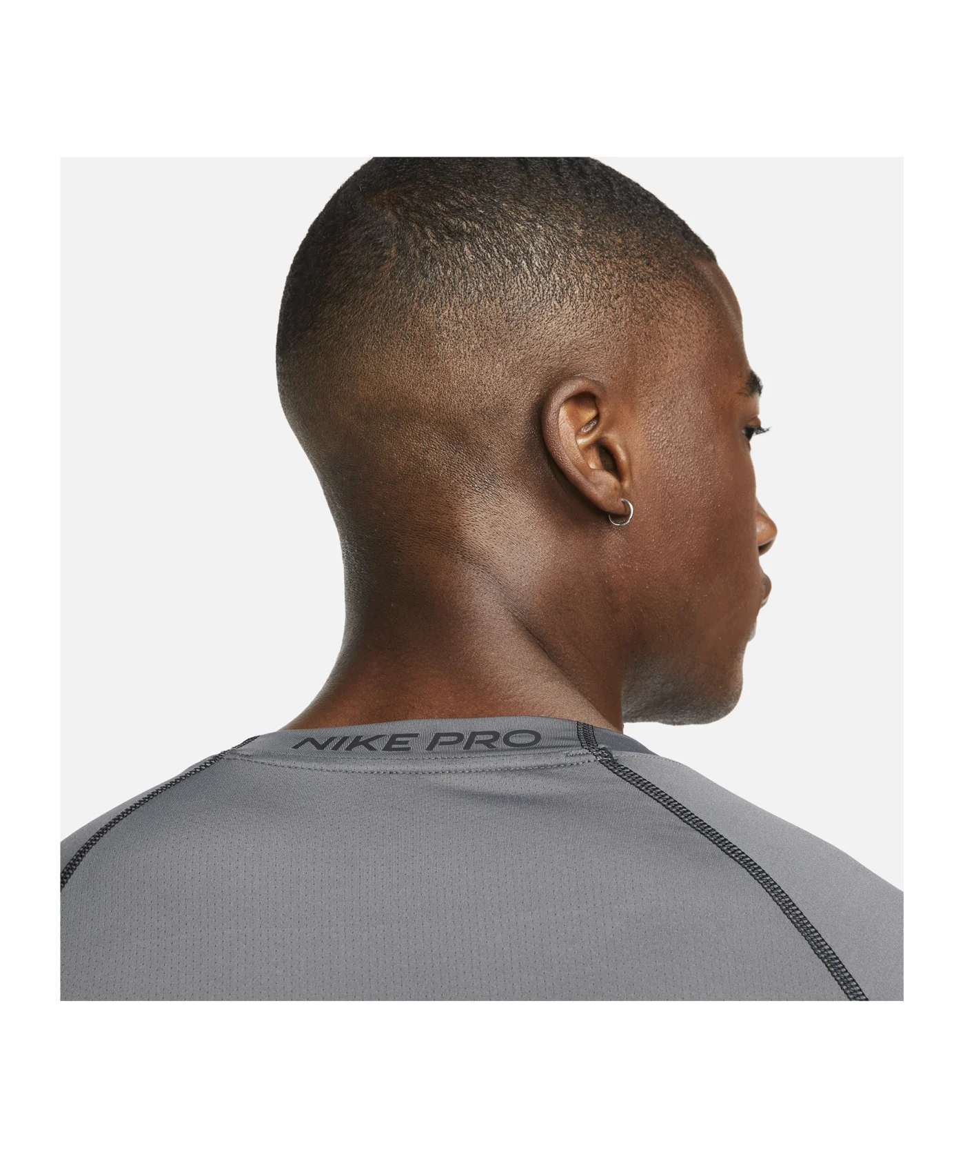 Nike Pro Shortsleeve Shirt Grau Schwarz F068