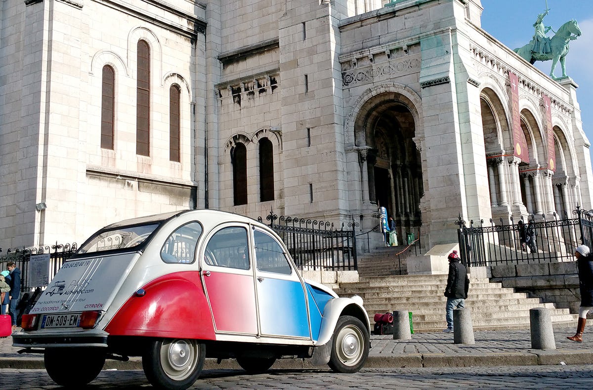 Paris Sightseeing in der Ente