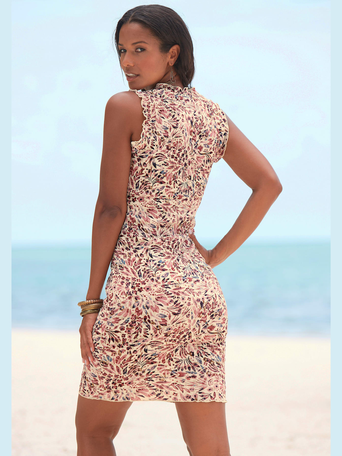 Robe imprimée encolure haute