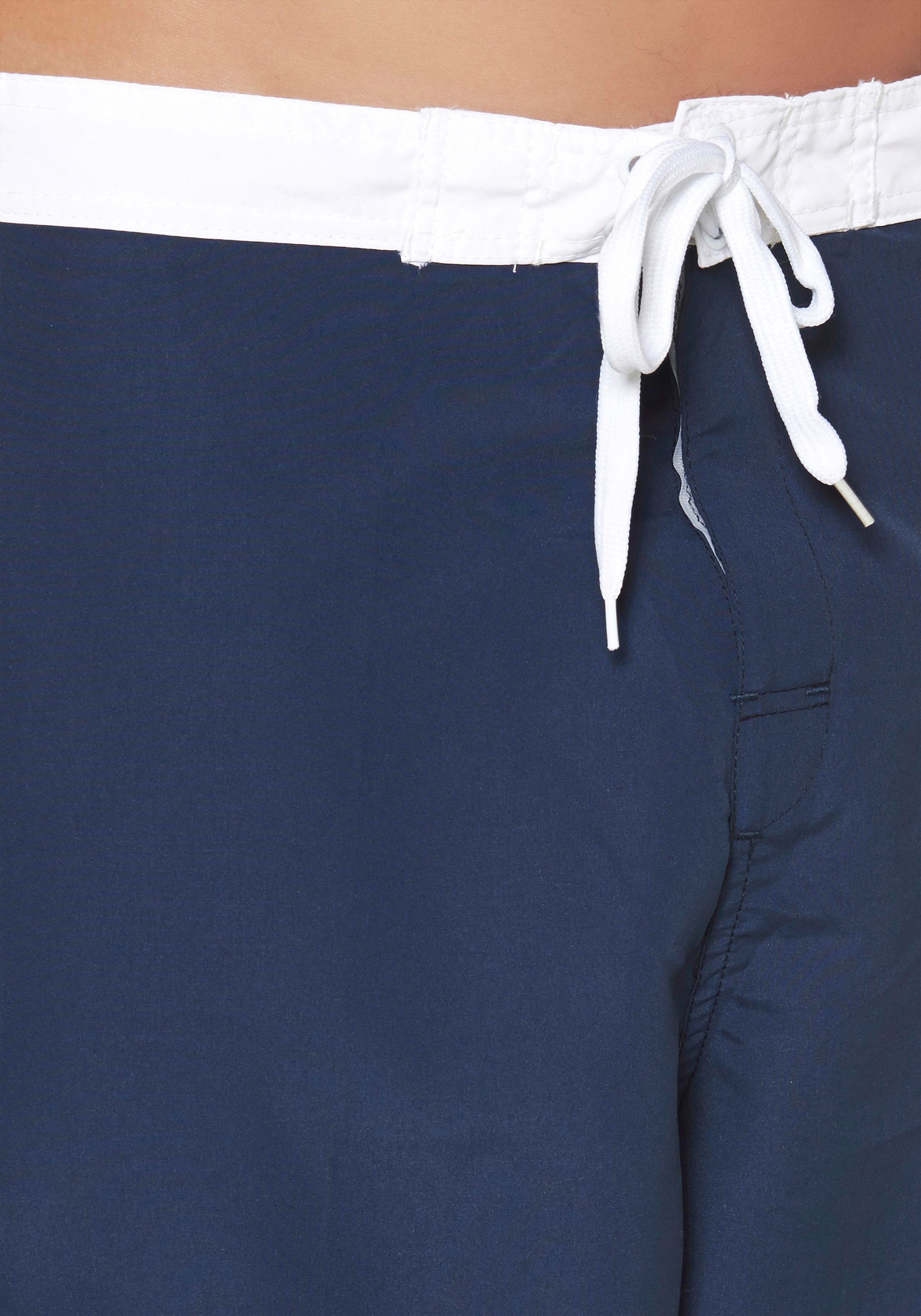 Lonsdale Boardshorts »CLENNELL«  Badeshorts, Innenhose aus Mesh