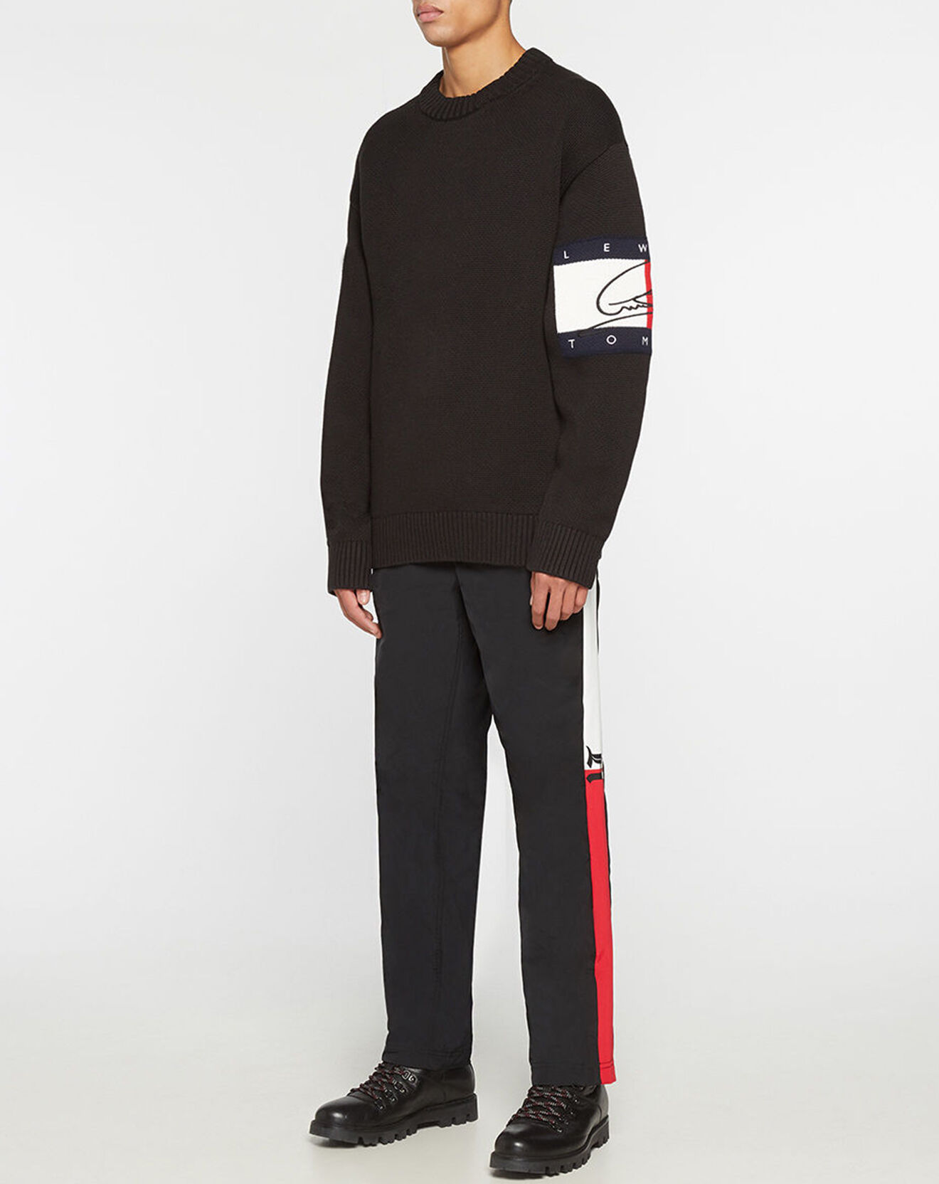 Tommy Hilfiger Pull Signature Flag TH x Lewis Hamilton noir