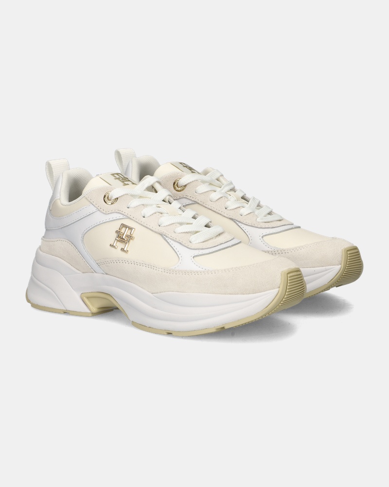 Tommy Hilfiger Sport Chunky Femine Runner Dad Sneakers  - beige
