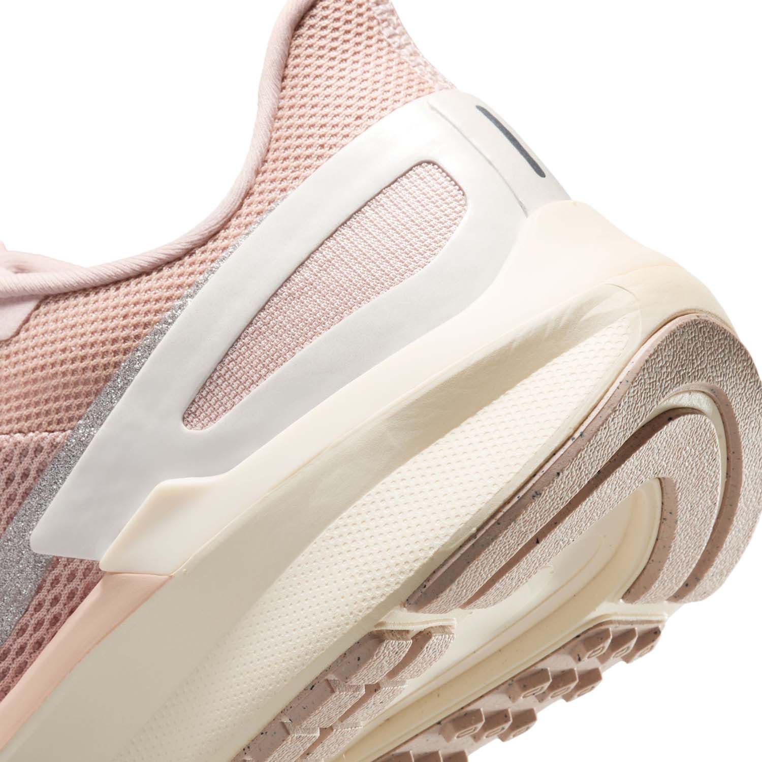 Nike  Structure 25 PRM