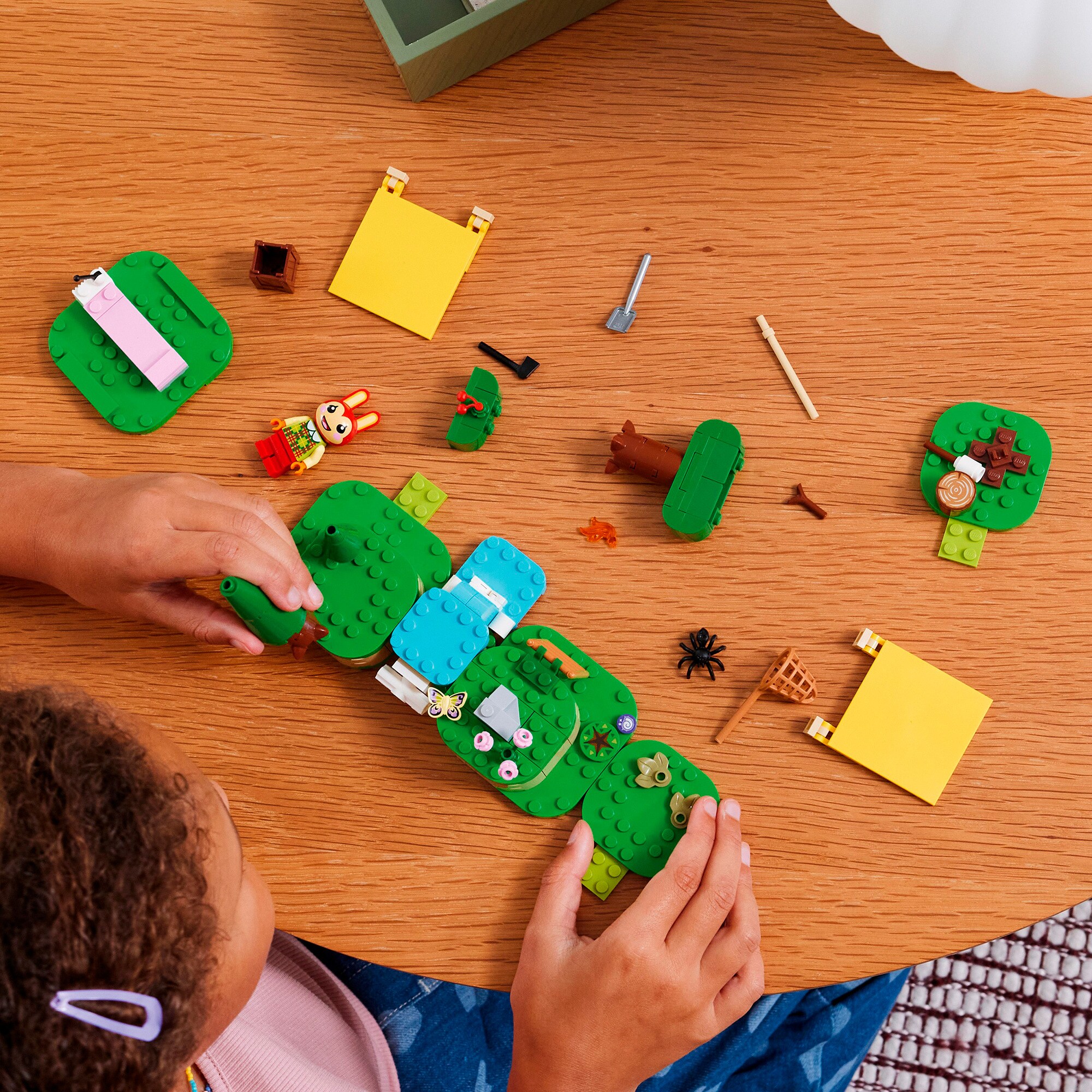 LEGO Konstruktionsspielzeug Animal Crossing Mimmis Outdoor-Spaß