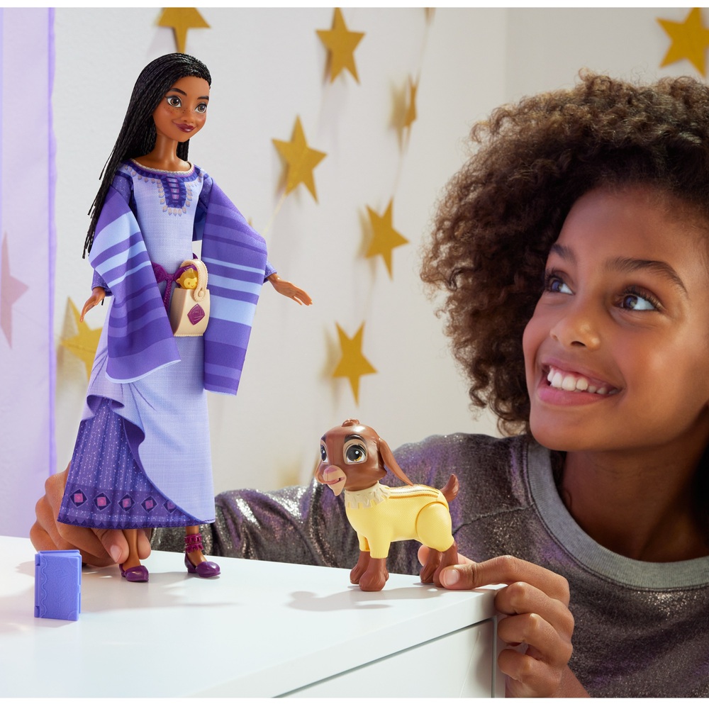 Wish Asha of Rosas Fashion Doll Adventure Pack