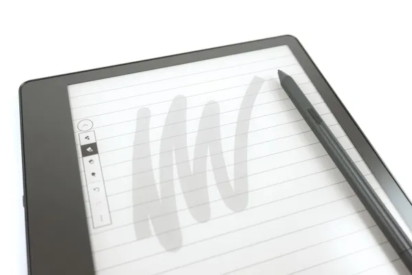 Amazon Kindle Scribe - eBook læser - 10.2