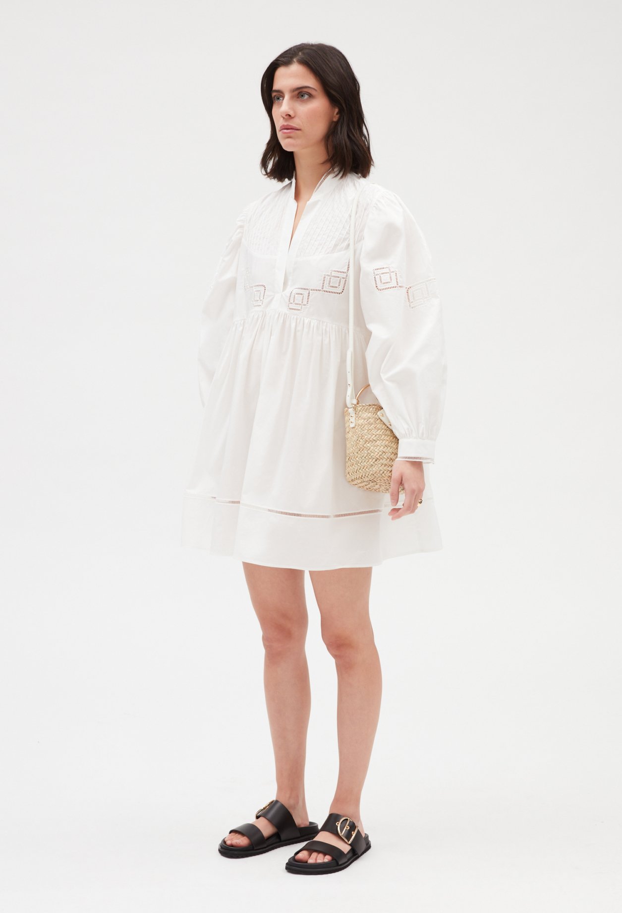 Robe courte coton brode blanc