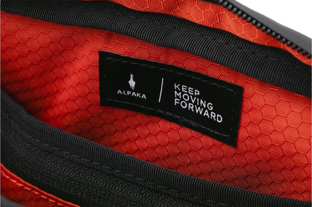 Alpaka Gear Elements Tech Case Mini AD010210506 Olive Green X-Pac VX42, tech-organizer en crossbodytas