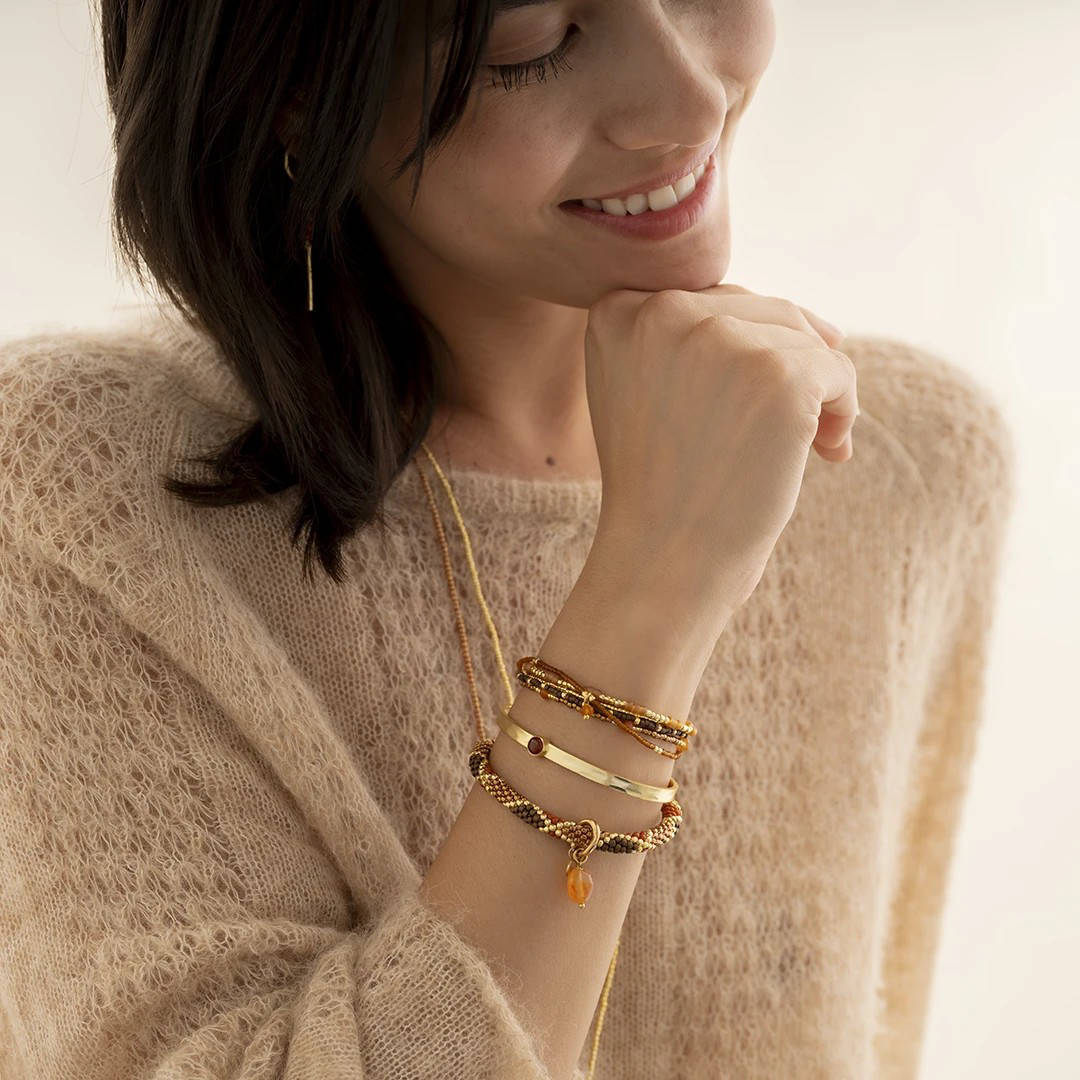A Beautiful Story armband Effort Carneool goudkleurig