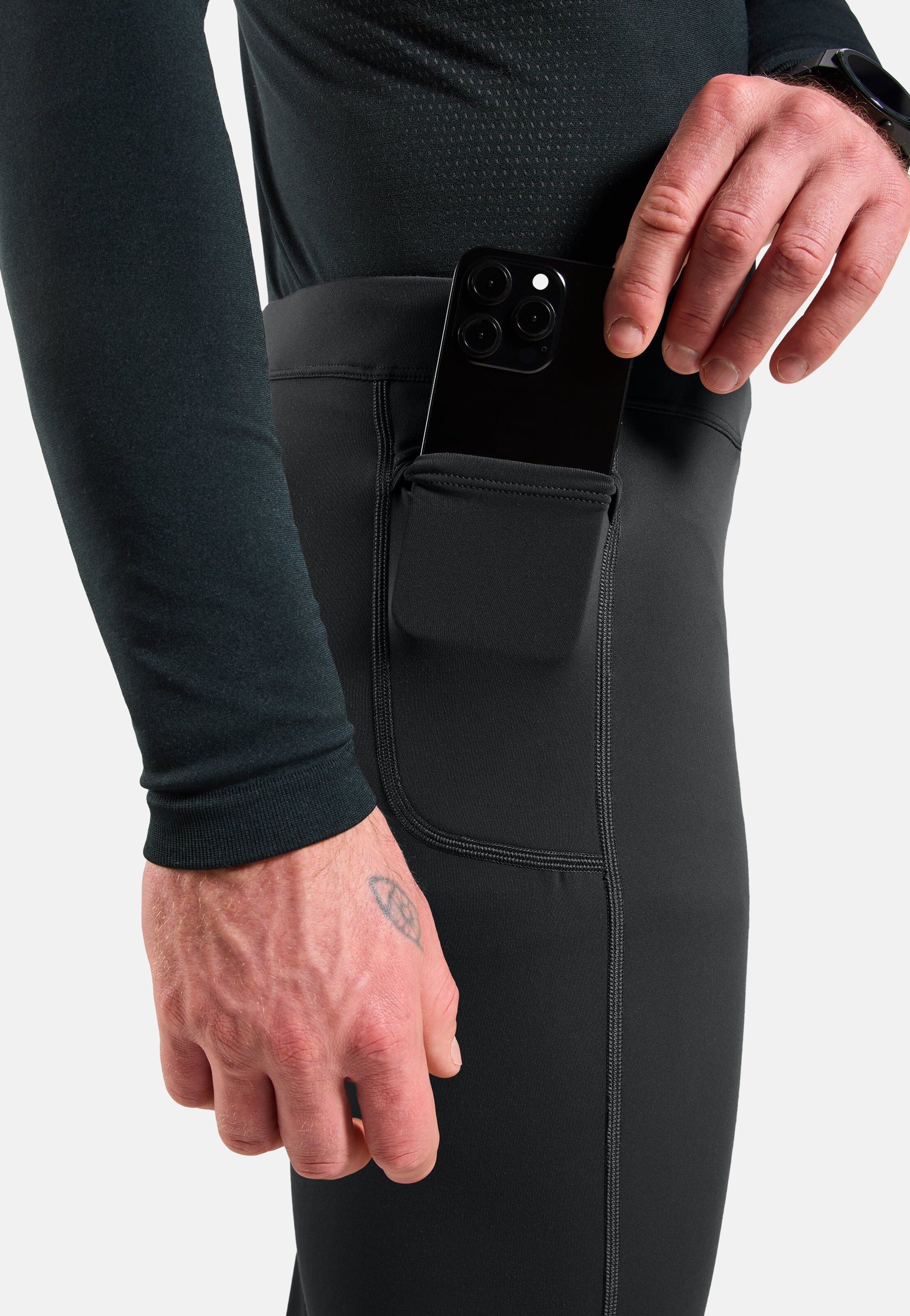 Essentials Warm Lauftights 2.0 in black