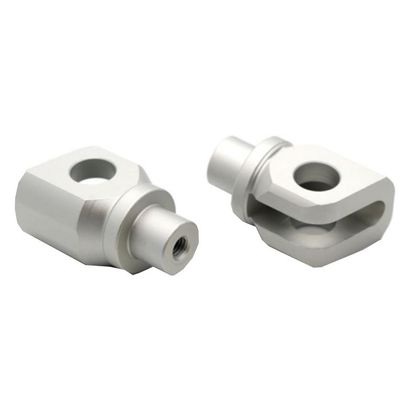 Adaptateur repose pied Barracuda avant pour Kawasaki - Gris