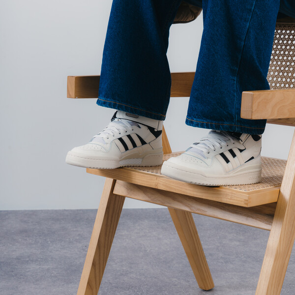 ADIDAS ORIGINALS FORUM MID