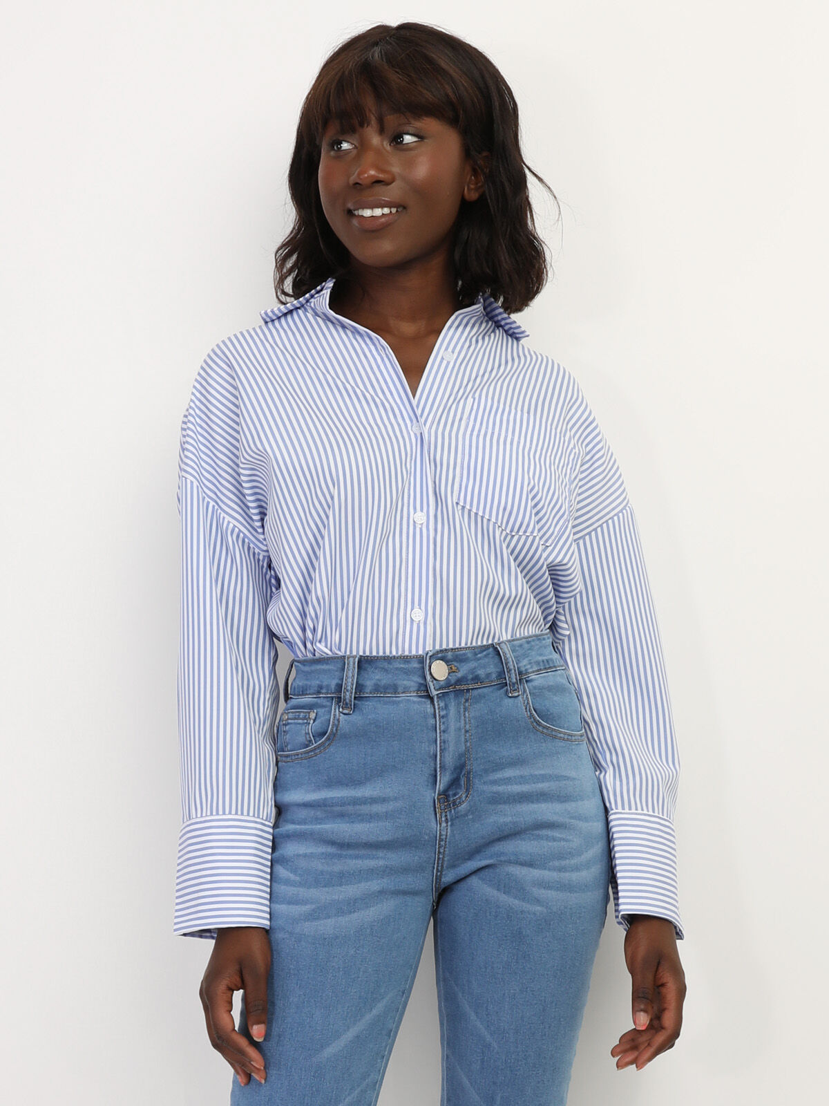 Chemise oversize à rayures- Bleu clair