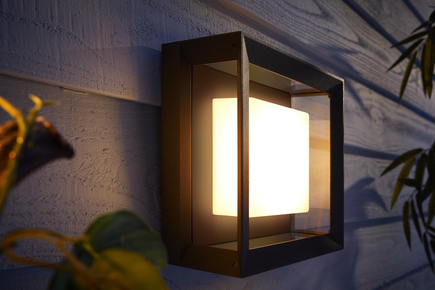 Philips Hue - Econic Square Wall Lantern Outdoor - White & Color Ambiance