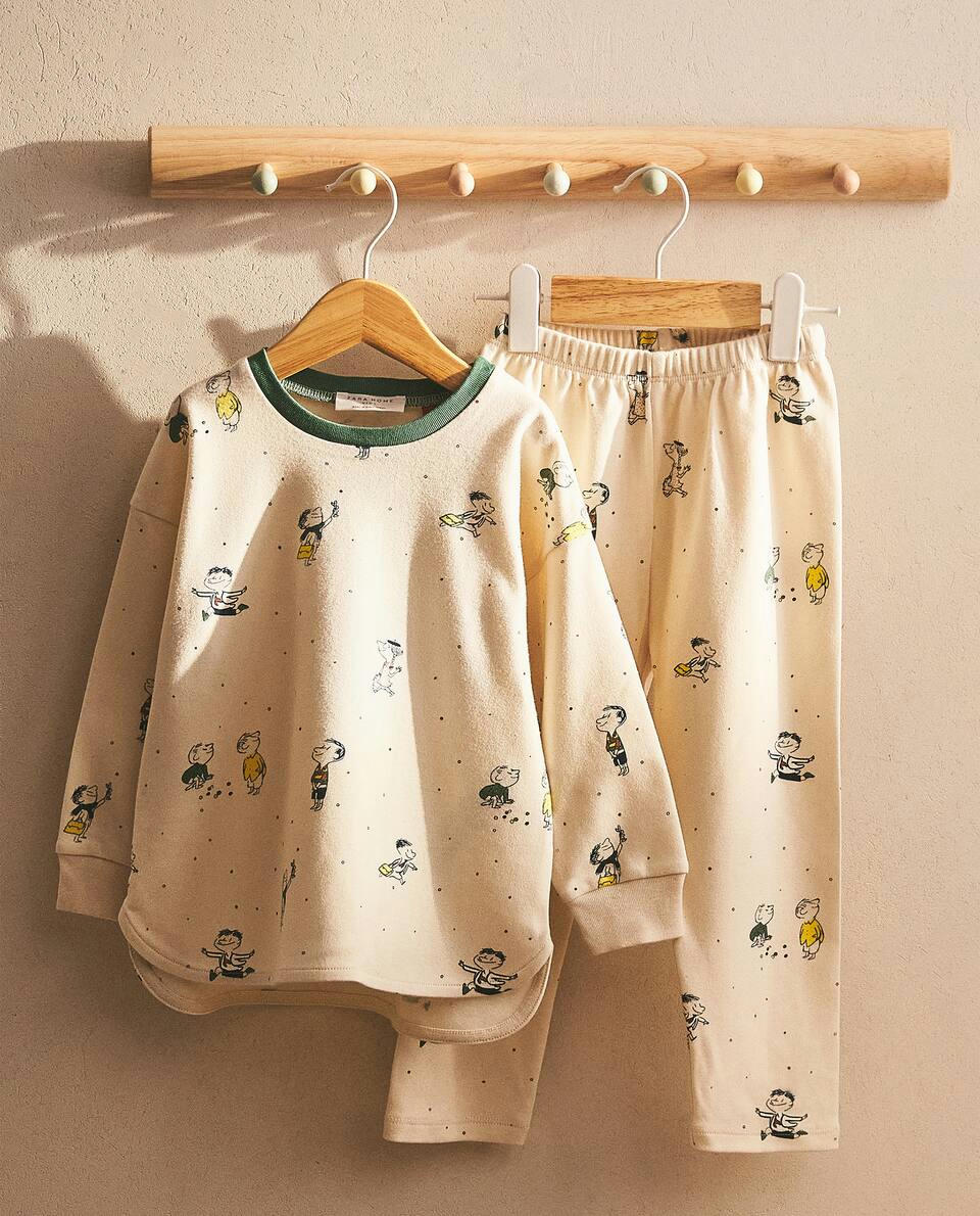 Conjunto de pijama infantil Le Petit Nicolas em algodão.