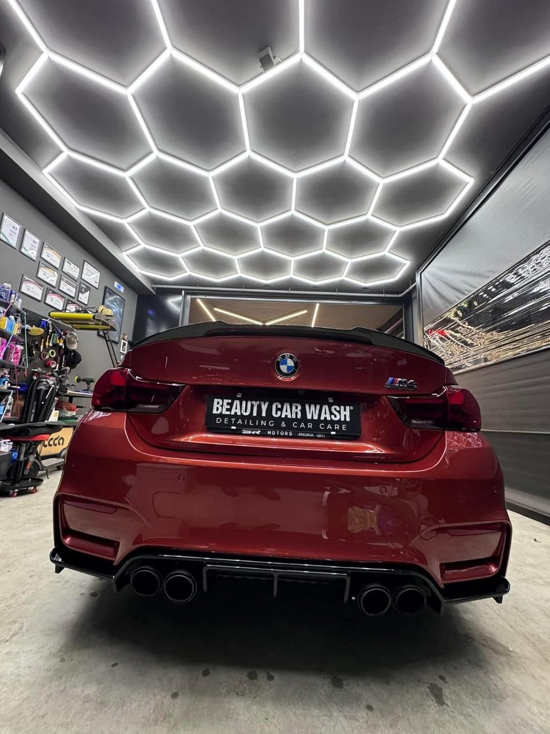 LED Sechseckiges Wabenlicht Rautenlicht modernes Design Barber Shop Detailing Werkstatt Decke Wand Garage Beleuchtung Karosserie Polieren Auto Bar Hotel (ohne Rahmen 4,20 m x 3,82 m)