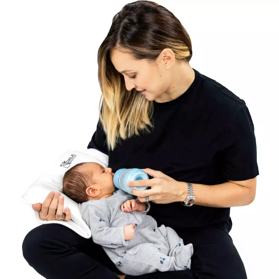 KOALA BABYCARE® Stillkissen für Säuglinge, ab 0 Monate weiß