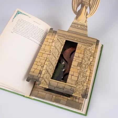Carlsen Verlag Harry Potter und die Kammer des Schreckens (MinaLima-Edition mit 3D-Papierkunst 2)
