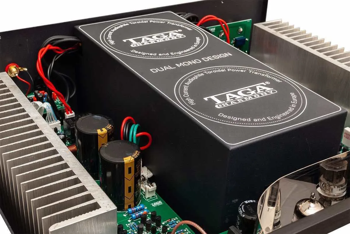 Taga Harmony HTA-2500 Noir Amplis hi-fi stéréo