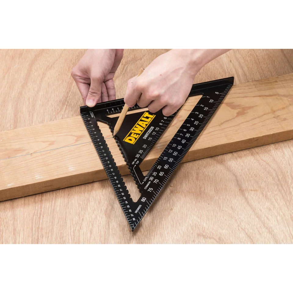 DeWALT DWHT25228-0 Speed ​​vinkelmåler 300 mm