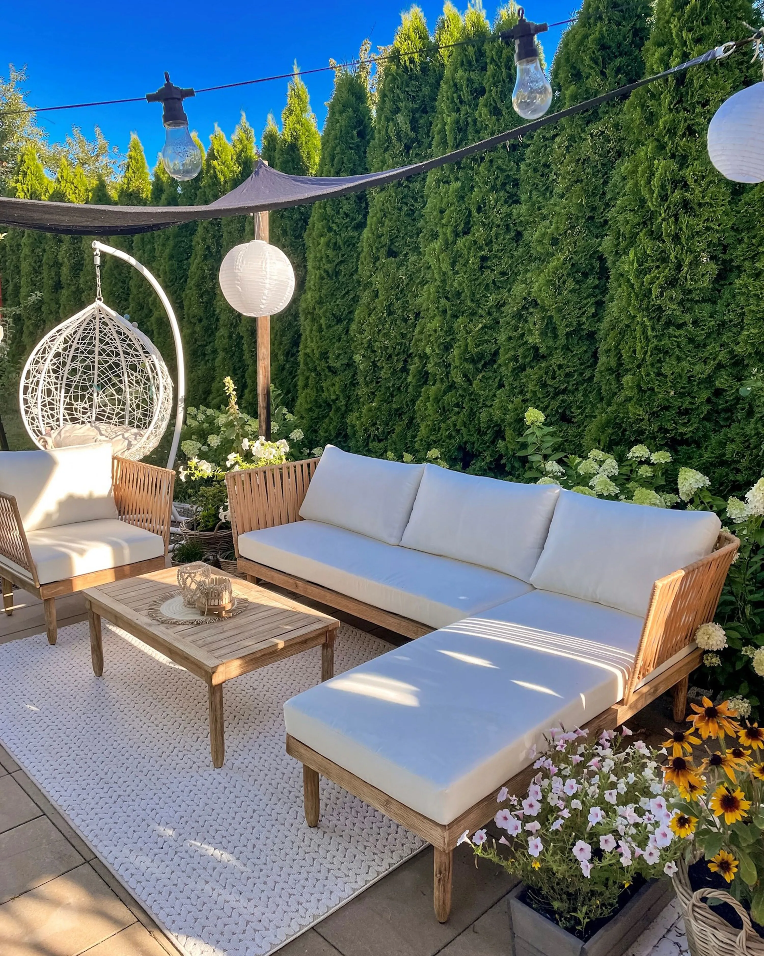 Loungeset met tafel 4-zits CREMONA rechtszijdig Acaciahout Gebroken wit